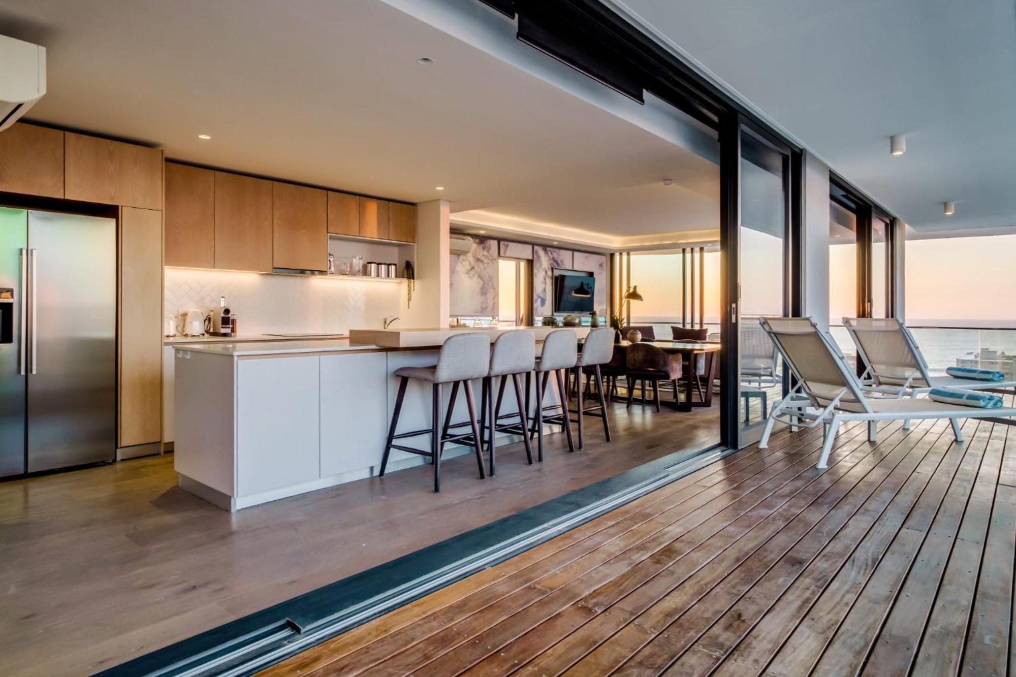 Attique Vue Apartment *